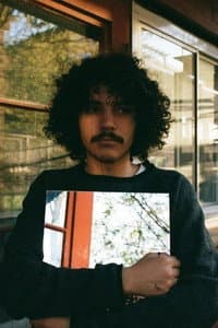 Anthony Vicente-Pereira in Disconnection
