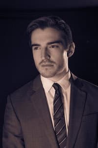 Topher Hansson in Memento Mortis