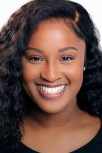 Dee Hill in Weekend Getaway