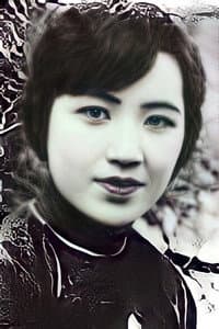 Cho-cho Lam in 玉洁冰清
