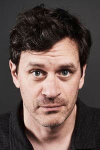 Tom Everett Scott in Enemies Closer