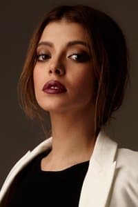 Selin Şekerci in Sevda Mecburi İstikamet
