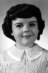 Darla Hood in Helping Hands