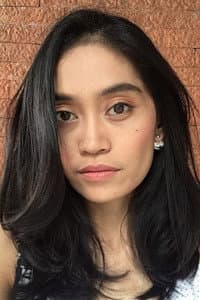 Sekar Sari in Tak Ada yang Gila di Kota Ini