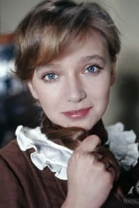 Marta Klubowicz in Czarny