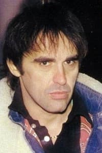 Jean-Patrick Capdevielle in L'Énigme des sables