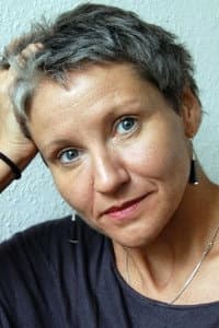 Béatrice Didier in Dans nos veines