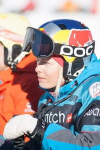Matilda Rapaport in Shades of Winter