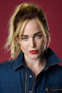 Caity Lotz in 400 Days
