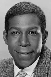 Kene Holliday in The Sheriff and the Astronaut