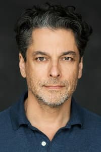 Gilbert Lachance in Louis 19, le roi des ondes
