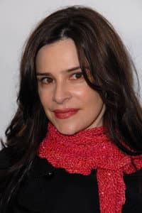 Sarah Lassez in The Shaggy Dog