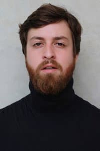 Arthur Alavarse in A Volta