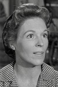 Claudia Bryar in Psycho II