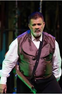 Marcos Santos in O ofício