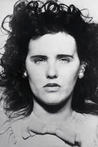 Elizabeth Short in La Verite sur le Dahlia noir