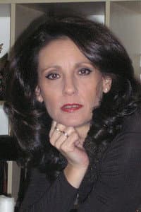 Teta Konstanta in I love θρανίο