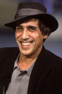 Adriano Celentano in Uno strano tipo