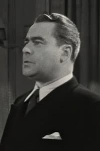 Jean Morel in L'Inévitable M. Dubois