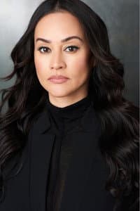 Samantha Esteban in Selling Isobel