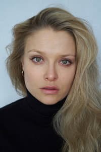 Tiril Eeg-Henriksen in Julestorm