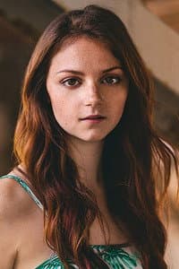 Jessica Clement in Let Me Down Easy