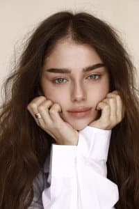 Noa Cohen in Mary