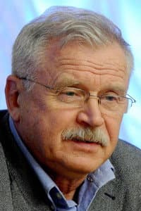 Sergey Nikonenko in Про любовь, дружбу и судьбу