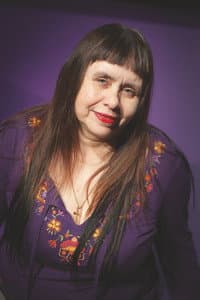 Maritta Viitamäki in Maa on syntinen laulu