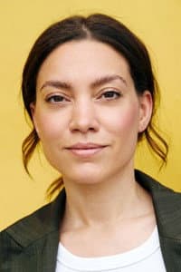 Viktoria Ngotsé in The Realistic Project