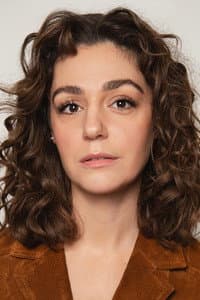 Amanda Radeljak in Øst for hav, vest for sund
