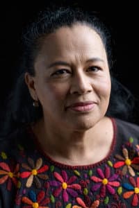 Sylvia Sossa in La Pasión de Nella Barrantes