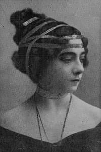 María Severini in El hijo de la noche