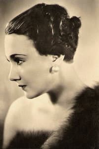 Elsa Merlini in Ginevra degli Almieri