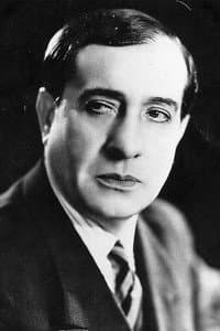 Lucien Muratore in Le Chanteur inconnu