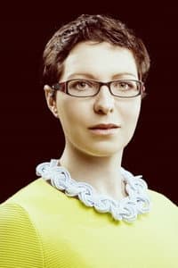 Helen Arney in The IT Crowd Manual