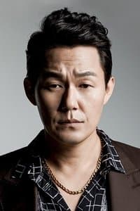 Park Sung-woong in New World