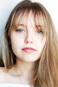 Lauranne Corbeil in Livrés Chez Vous Sans Contact