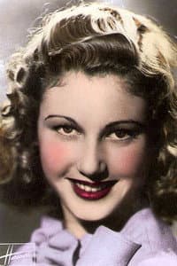 Annie Vernay in Tarakanova