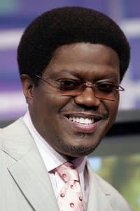 Bernie Mac in Lil' Pimp