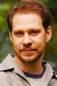 Bruce Gomlevsky in Cão Guia