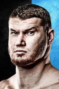 Arslanbek Makhmudov in David Allen vs. Arslanbek Makhmudov