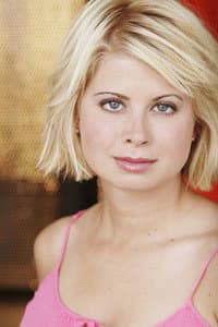 Tara Killian in Strangers Online