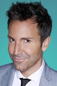 Éric Salvail in Hot Dog