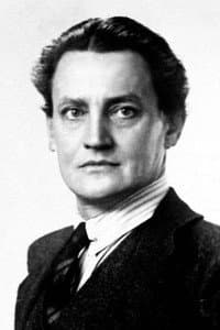 Henry Ainley in Build Thy House