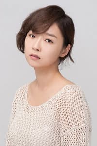 Lee Chae-eun in Trade Your Love