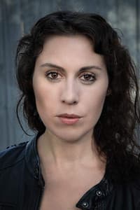 Amanda Martins in Beauty & the Beholder