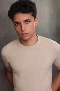 Ciro Saravia in I’m New