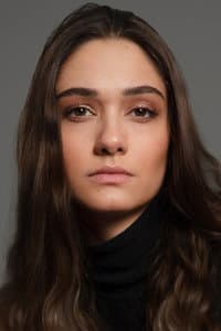 Nuria Vega in Hermanas