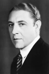 Holmes Herbert in Calling Dr. Death